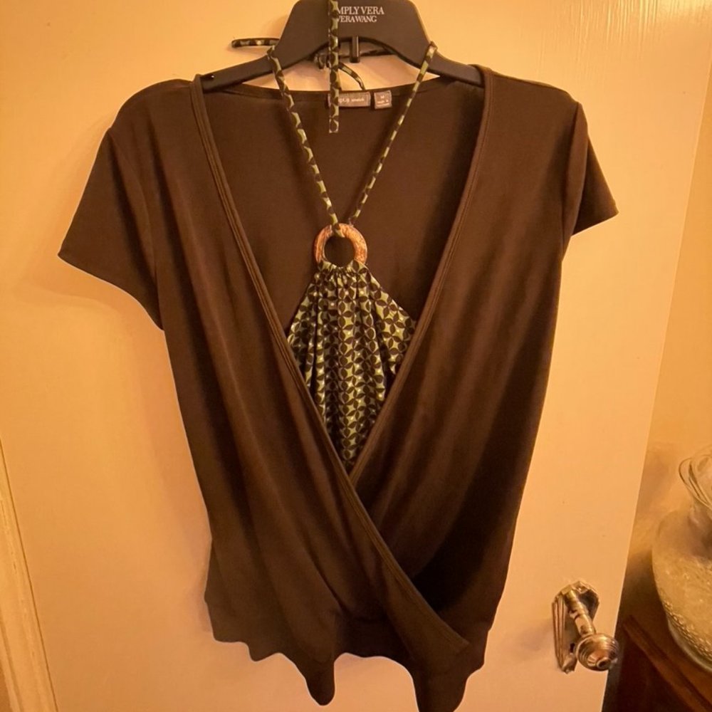 Short-Sleeved Top